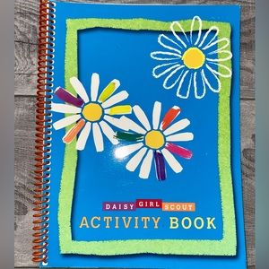 New Daisy Girl Scouts Activity Book